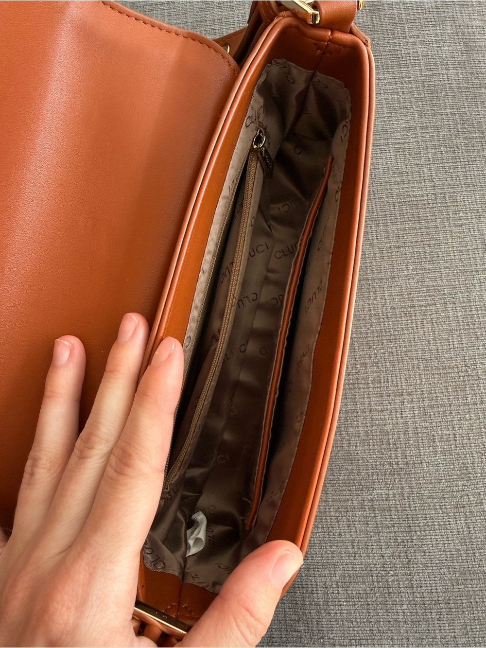 Purse - Picture 3 of 3